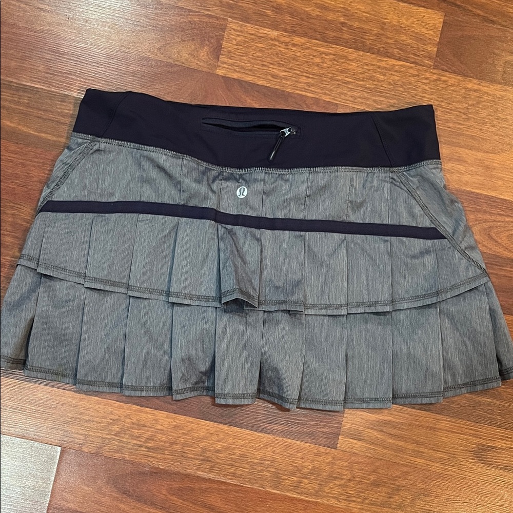 lululemon athletica Navy and Gray Pleated Mini Skort